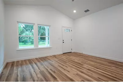 2402 NE 70th Street, Gainesville, FL 32609 - Photo 5