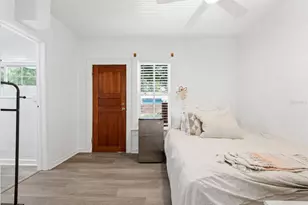 619 NW 7th Ave, Gainesville, FL 32601 - Photo 11