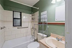 1717 NE 28th Ave, Gainesville, FL 32609 - Photo 13