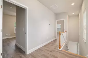 622 NW 3rd Ave, Gainesville, FL 32601 - Photo 11