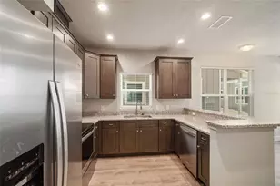 622 NW 3rd Ave, Gainesville, FL 32601 - Photo 5