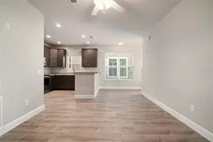 622 NW 3rd Ave, Gainesville, FL 32601 - Photo 7