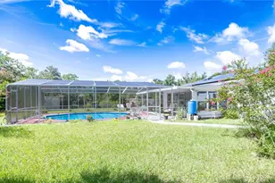 298 N Court St, Bronson, FL 32621 - Photo 17