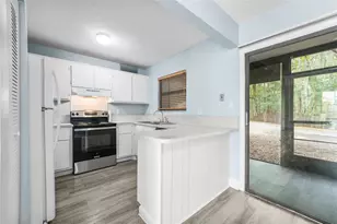 2811 SW Archer Rd, Gainesville, FL 32608 - Photo 17