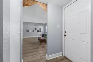 2811 SW Archer Rd, Gainesville, FL 32608 - Photo 11