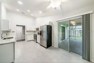7136 SW 81st Dr, Gainesville, FL 32608 - Photo 5