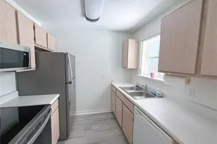 2360 SW Archer Rd, Gainesville, FL 32608 - Photo 7