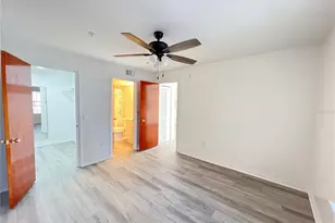 2360 SW Archer Rd, Gainesville, FL 32608 - Photo 9