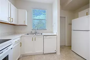 3920 SW 20th Ave, Gainesville, FL 32607 - Photo 9