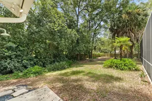 9627 SW 40th Ln, Gainesville, FL 32608 - Photo 11