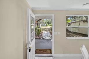 111 2nd St, Melrose, FL 32666 - Photo 7