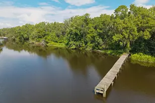 102 Cedar Creek Rd, Palatka, FL 32177 - Photo 1