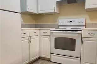 85 SE 16th Ave, Gainesville, FL 32601 - Photo 3