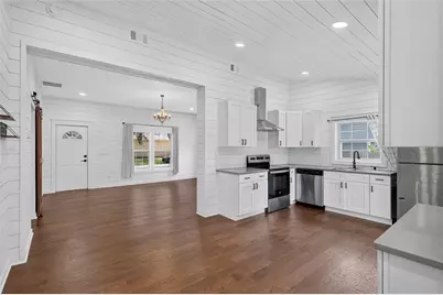 220 NE 1st Avenue, Williston, FL 32696 - Photo 9