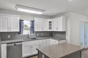 9892 SW 95th Pl, Gainesville, FL 32608 - Photo 3