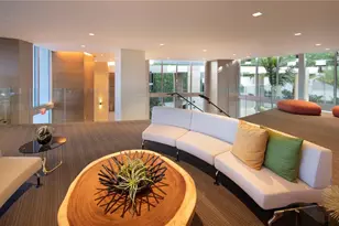 16385 Biscayne Blvd, North Miami Beach, FL 33160 - Photo 1