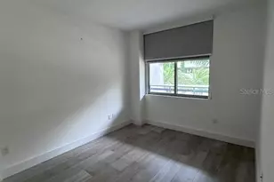 16385 Biscayne Blvd, North Miami Beach, FL 33160 - Photo 19