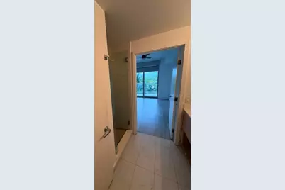 16385 Biscayne Boulevard #305, North Miami Beach, FL 33160 - Photo 13