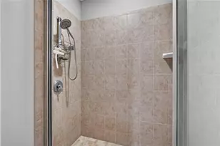 125 NE 4 St, Gainesville, FL 32601 - Photo 41