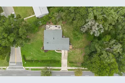 805 NW 40th Terrace, Gainesville, FL 32605 - Photo 31