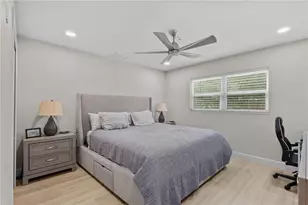 805 NW 40th Terrace, Gainesville, FL 32605 - Photo 15