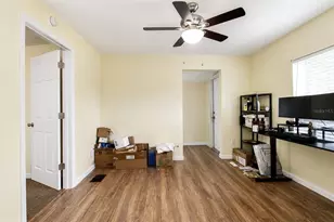 5811 11th St, Zephyrhills, FL 33542 - Photo 9
