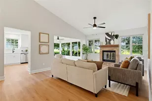 10521 NW 36th Pl, Gainesville, FL 32606 - Photo 7