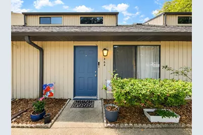 3464 NW 37th Avenue, Gainesville, FL 32605 - Photo 3