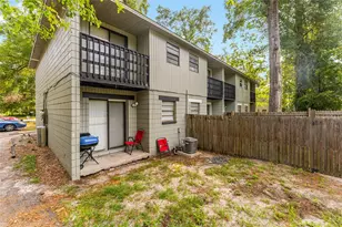 724 SW 68th Terrace, Gainesville, FL 32607 - Photo 5