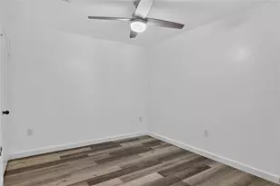4000 SW 23rd St, Gainesville, FL 32608 - Photo 9