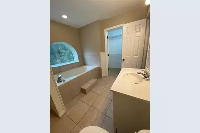 2431 NW 4th Terrace #2431, Gainesville, FL 32609 - Photo 31