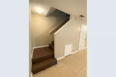 2431 NW 4th Terrace #2431, Gainesville, FL 32609 - Photo 17
