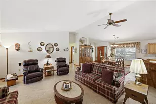 561 SE 28th St, Melrose, FL 32666 - Photo 13