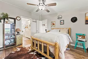 3562 NW 20th Ave, Bell, FL 32619 - Photo 13
