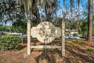 1015 SW 9th St, Gainesville, FL 32601 - Photo 3