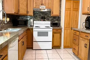 620 Glendale St, Starke, FL 32091 - Photo 5