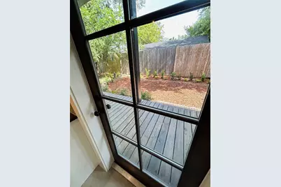 296 NW 12th Avenue, Gainesville, FL 32601 - Photo 13