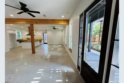 296 NW 12th Avenue, Gainesville, FL 32601 - Photo 17