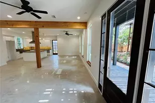 296 NW 12th Ave, Gainesville, FL 32601 - Photo 17