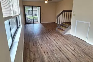 6111 SW 8th Pl, Gainesville, FL 32607 - Photo 3