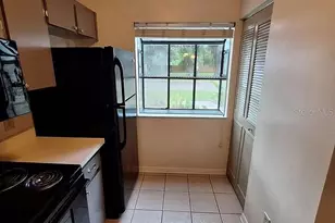 6111 SW 8th Pl, Gainesville, FL 32607 - Photo 7
