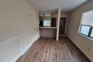6111 SW 8th Pl, Gainesville, FL 32607 - Photo 9