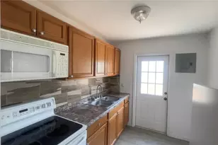 432 SE 15th St, Gainesville, FL 32641 - Photo 11