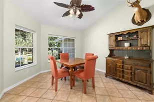 646 NE 2nd St, Williston, FL 32696 - Photo 11