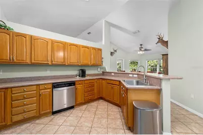 646 NE 2nd Street, Williston, FL 32696 - Photo 9