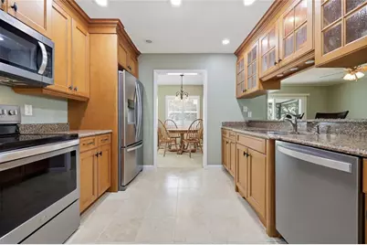 2138 NW 30th Place, Gainesville, FL 32605 - Photo 17