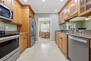 2138 NW 30th Pl, Gainesville, FL 32605 - Photo 17