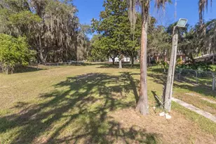 8443 Lilly Lake Rd, Melrose, FL 32666 - Photo 51