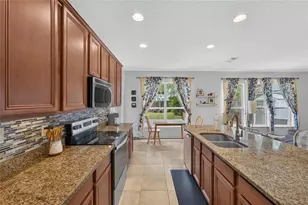 8206 NW 52nd St, Gainesville, FL 32653 - Photo 13