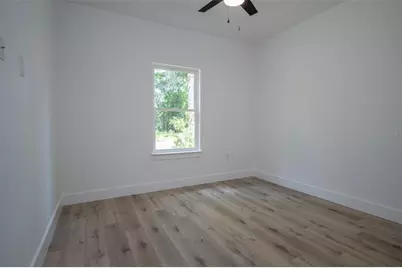 832 NW 5th Street, Micanopy, FL 32667 - Photo 23